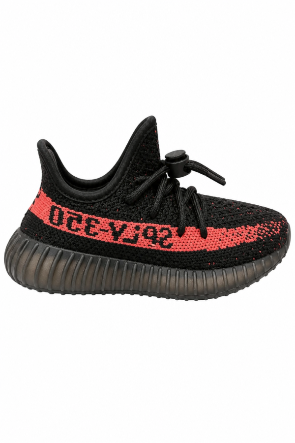 FlexKnit Street Sneakers